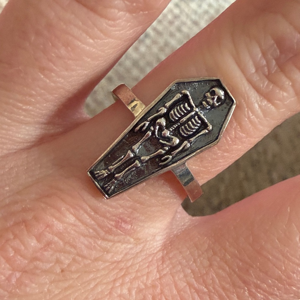 Sterling Silver Skeleton Coffin Ring